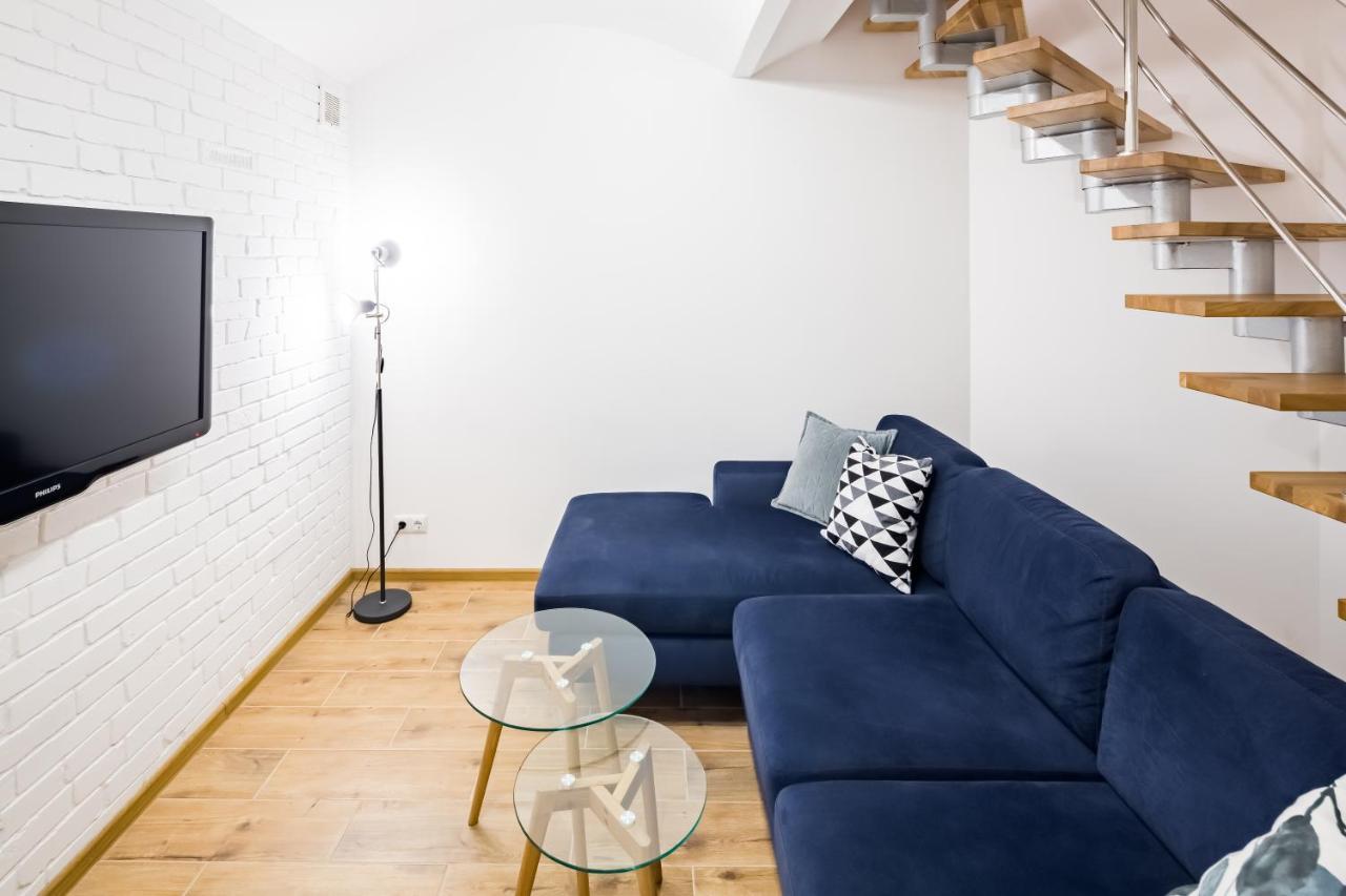 New Large 2 Bedroom In Lviv Historic Centre Екстер'єр фото